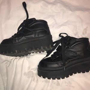 top peak hiker boot jeffrey campbell